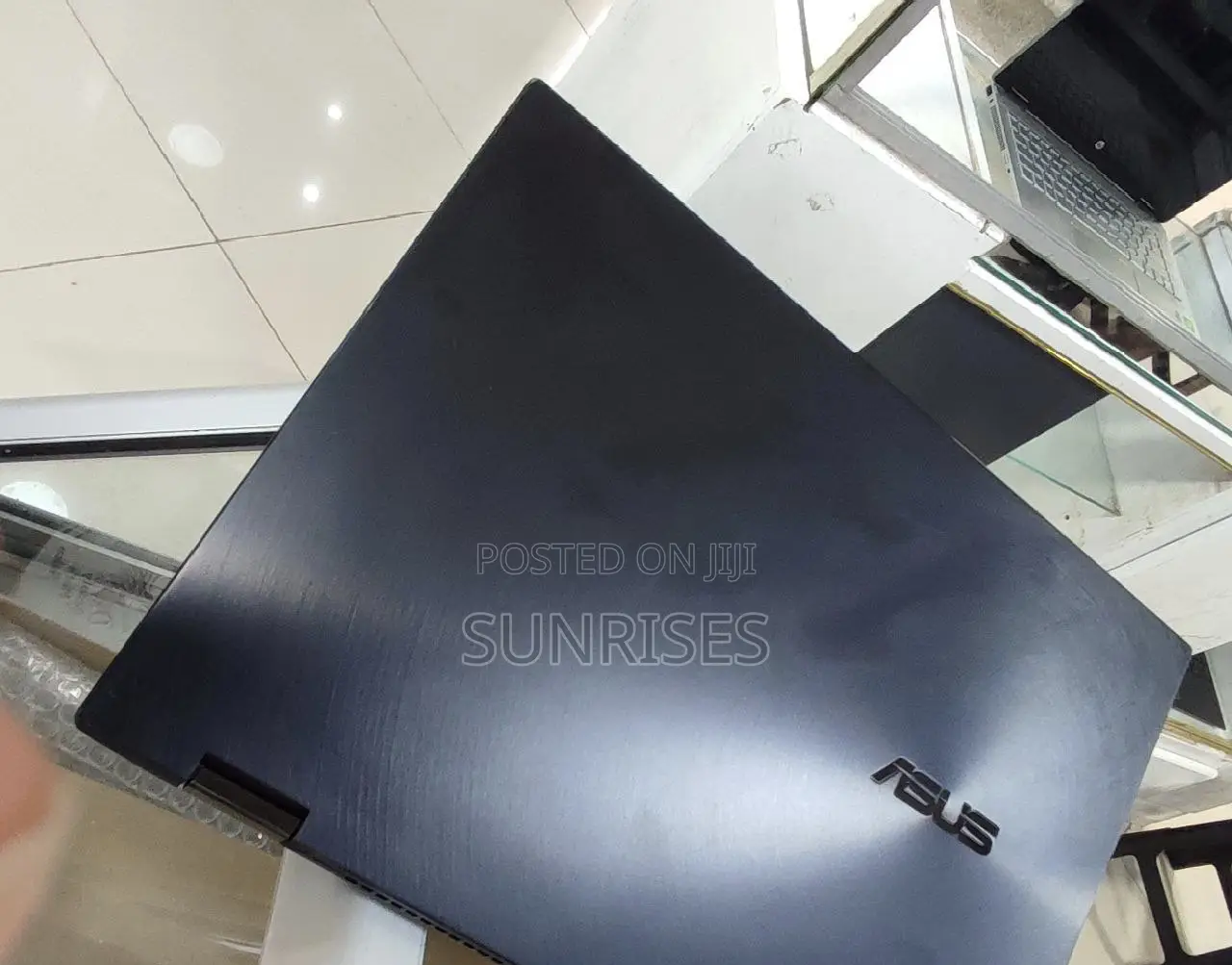 New Laptop Asus ZenBook UX310UQ 16GB AMD Ryzen 7 SSD 1T