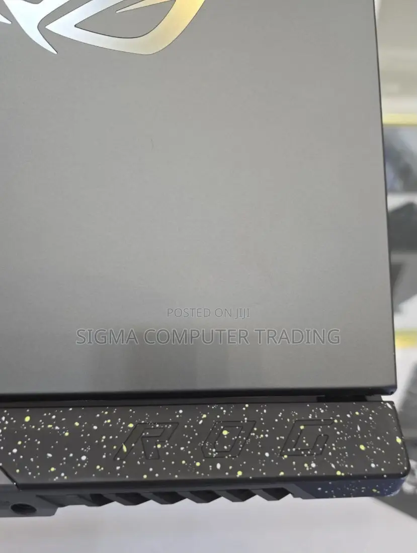 New Laptop Asus ROG Strix G15 32GB AMD Ryzen 9 SSD 1T