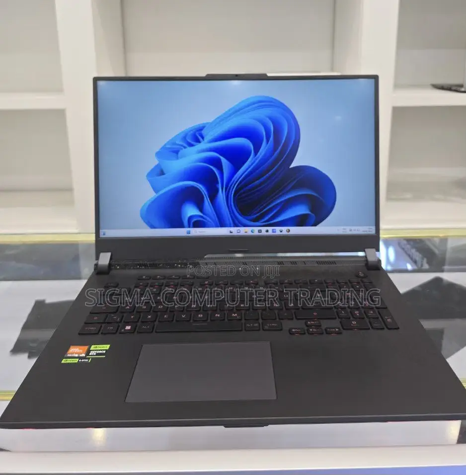 New Laptop Asus ROG Strix G15 32GB AMD Ryzen 9 SSD 1T