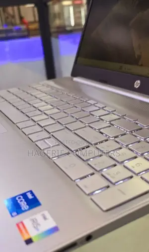 New Laptop HP Stream Notebook 8GB Intel Core I5 SSD 512GB