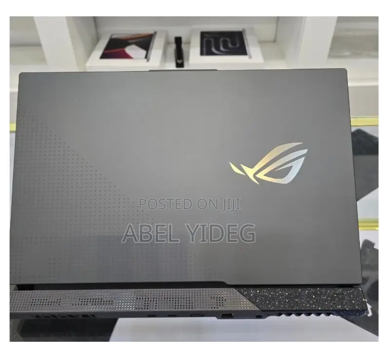 New Laptop Asus ROG Strix G17 32GB AMD Ryzen 9 SSD 1T