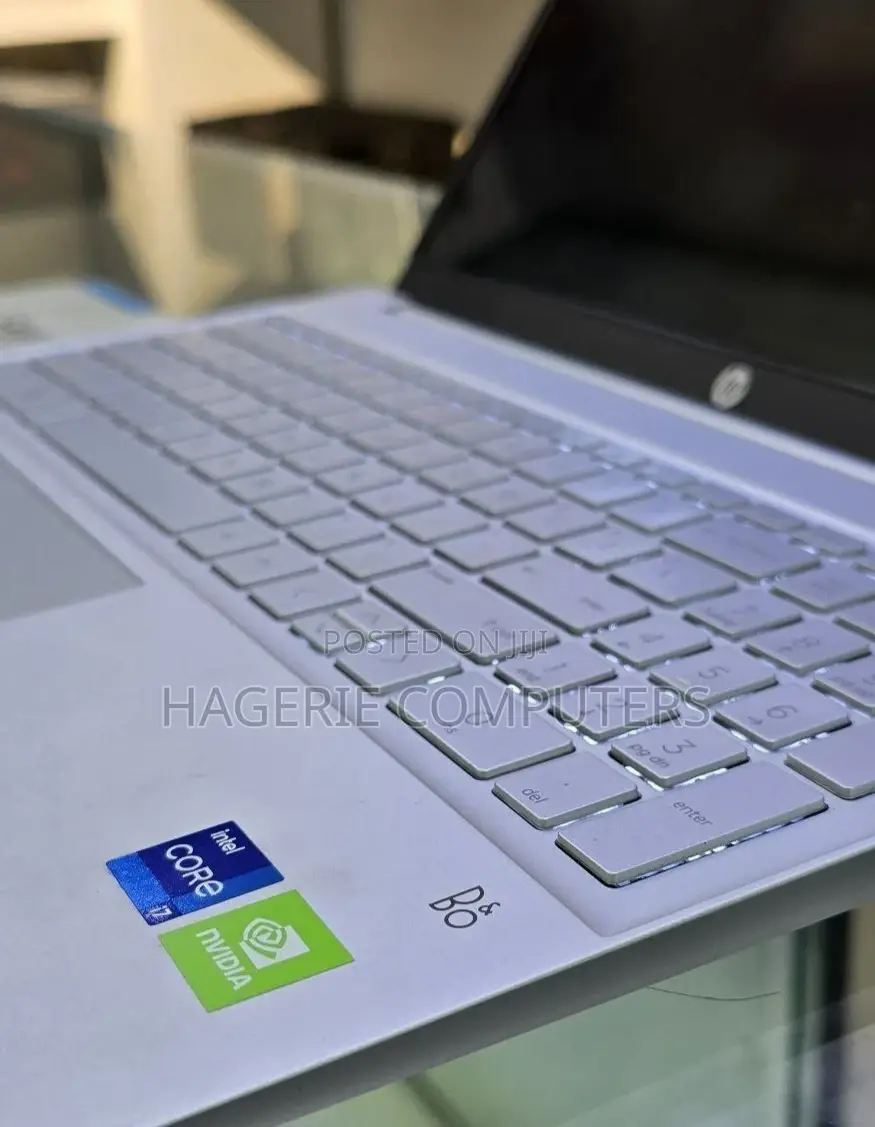 New Laptop HP Pavilion 15t 16GB Intel Core I7 SSD 1T