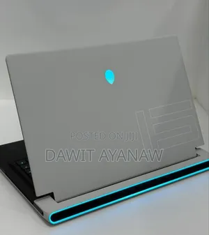 New Laptop Dell Alienware 15 R2 32GB Intel Core I7 SSD 1T