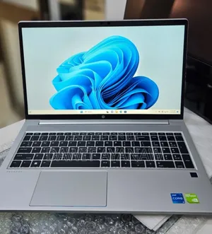 New Laptop HP 16GB Intel Core I5 SSD 256GB