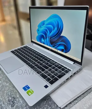 New Laptop HP 16GB Intel Core I5 SSD 256GB