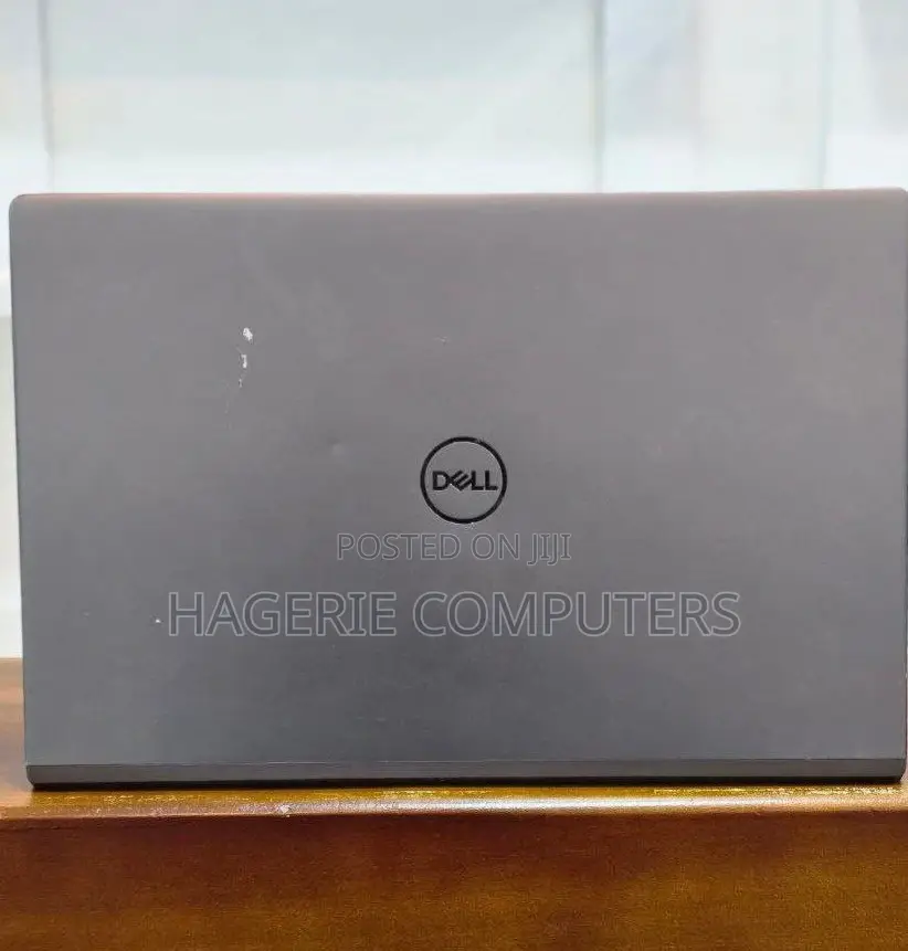 New Laptop Dell Vostro 14 5468 8GB Intel Core I5 SSD 256GB