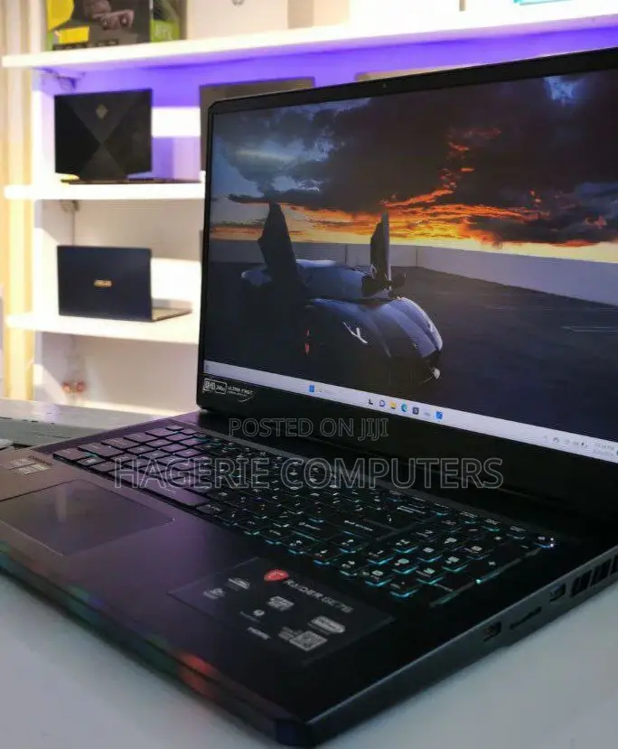 New Laptop MSI GP75 Leopard 32GB Intel Core I9 SSD 2T