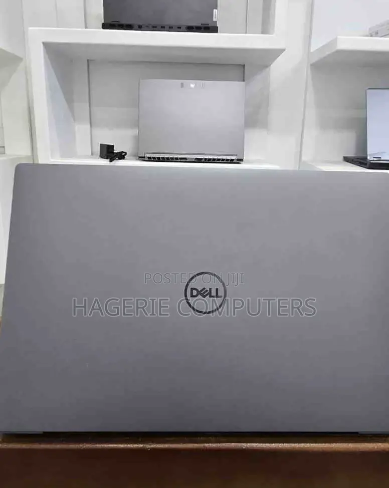 New Laptop Dell XPS 13 32GB Intel Core I7 SSD 1T