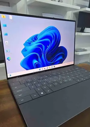 Photo - New Laptop Dell XPS 13 32GB Intel Core I7 SSD 1T