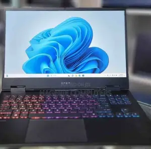 New Laptop HP Omen 15 16GB AMD Ryzen 7 SSD 512GB
