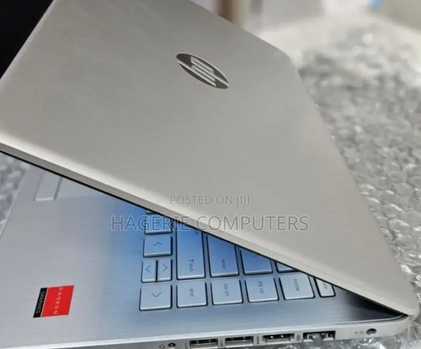 New Laptop HP 8GB Intel Core I5 HDD 1T