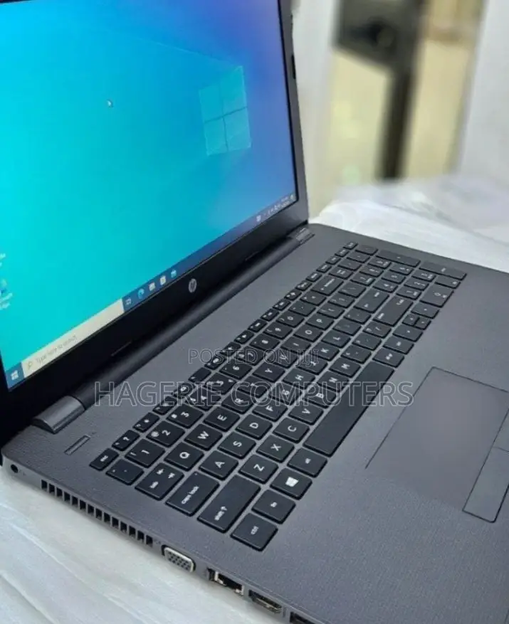 New Laptop HP Stream Notebook 8GB Intel Core I7 HDD 1T