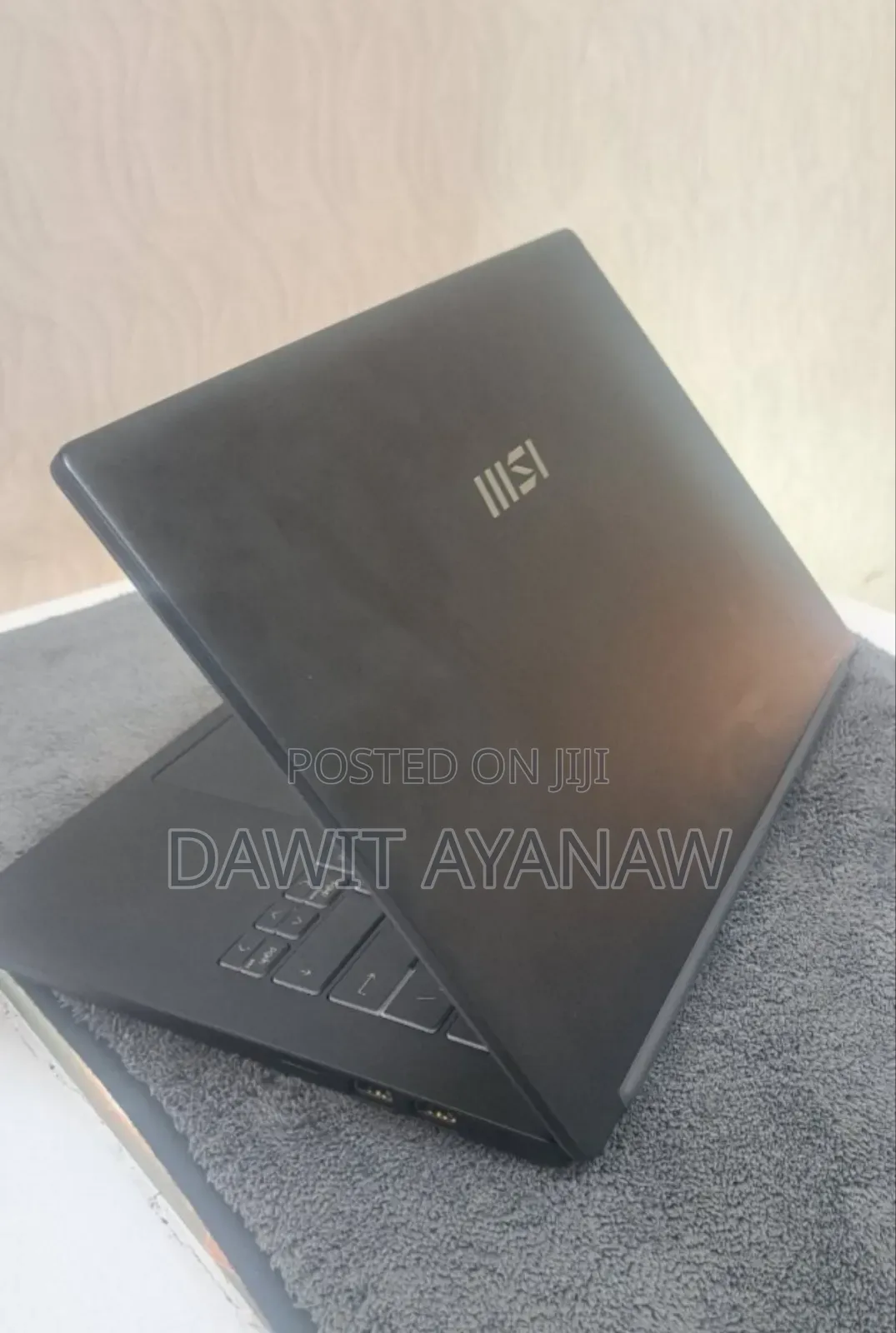 New Laptop MSI 8GB Intel Core I3 SSD 256GB