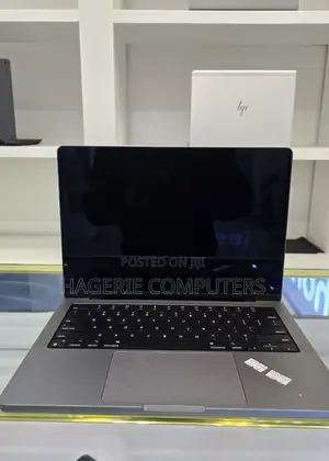 New Laptop Apple MacBook Pro 96GB Apple M2 SSD 2T