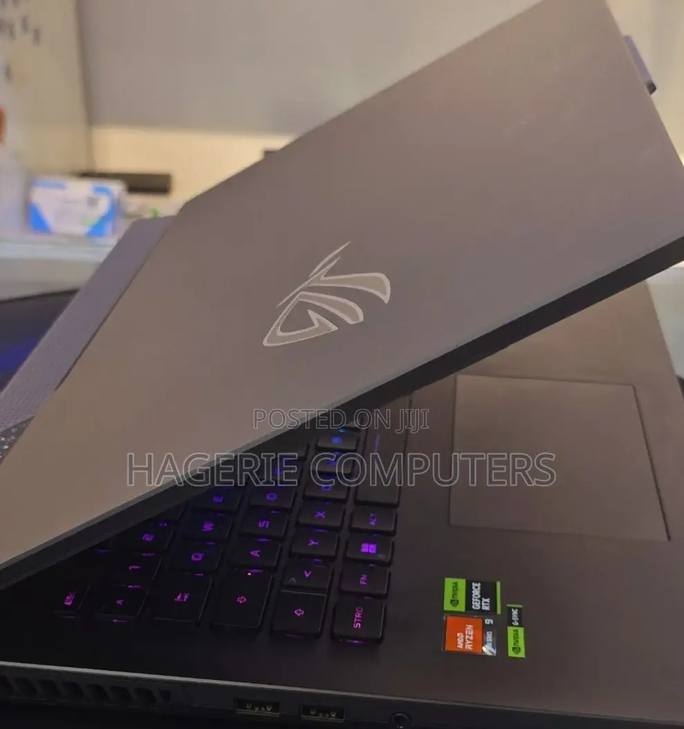 New Laptop Asus ROG Strix SCAR Edition 32GB AMD Ryzen 9 SSD 1T