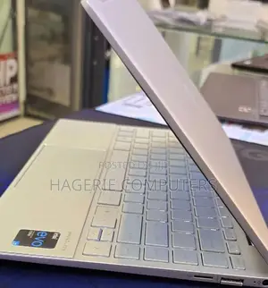 New Laptop HP Envy 14 16GB Intel Core I7 SSD 512GB