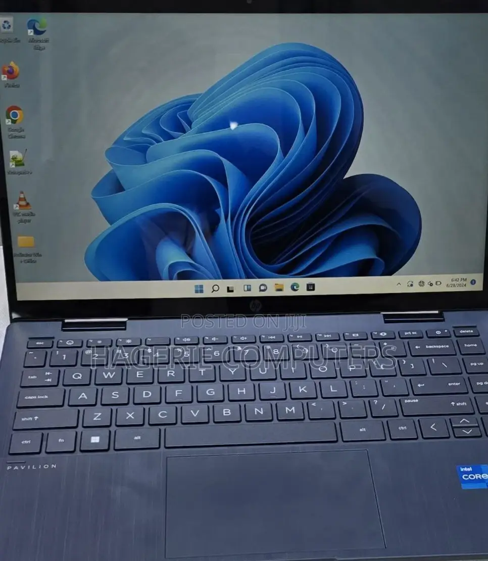 New Laptop HP Pavilion X360 8GB Intel Core I5 SSD 512GB