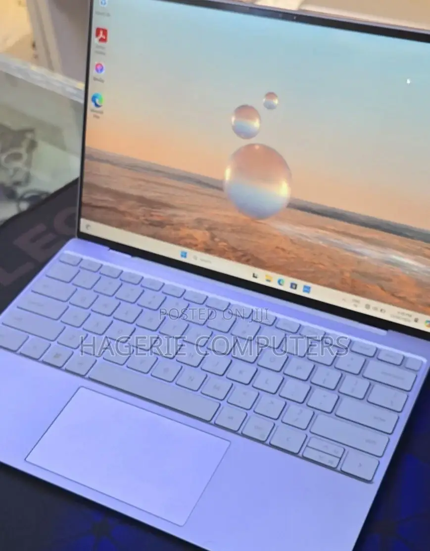 New Laptop Dell XPS 13 7390 16GB Intel Core I7 SSD 512GB