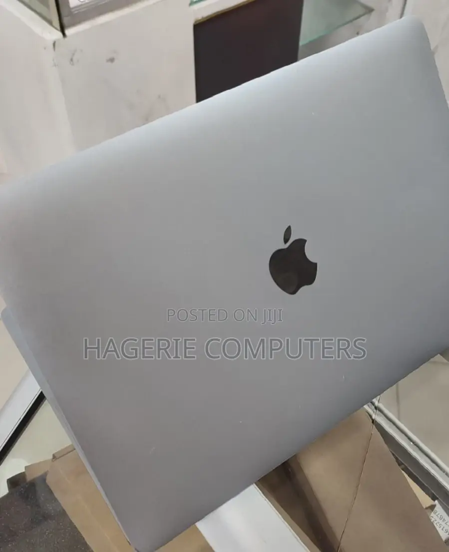 New Laptop Apple MacBook Air 2019 8GB Intel Core I5 SSD 256GB
