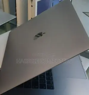 New Laptop Apple MacBook Air 2019 8GB Intel Core I5 SSD 256GB