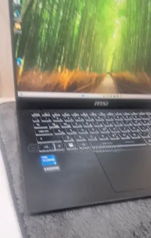 New Laptop MSI CR600 8GB Intel Core I3 SSD 256GB
