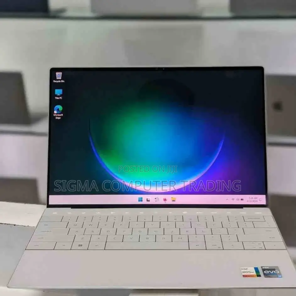 New Laptop Dell XPS 13 16GB Intel Core I7 SSD 512GB