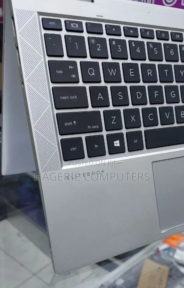New Laptop HP EliteBook 840 G8 16GB Intel Core I7 SSD 512GB