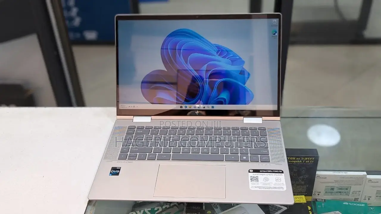 New Laptop HP Envy X360 16GB Intel Core I7 SSD 512GB