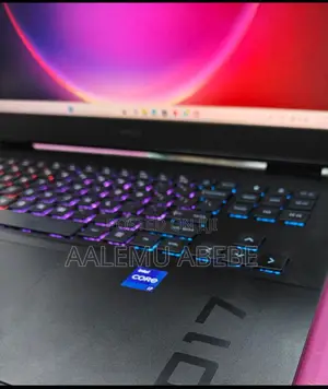 New Laptop HP Omen 17 16GB Intel Core I7 SSD 1T