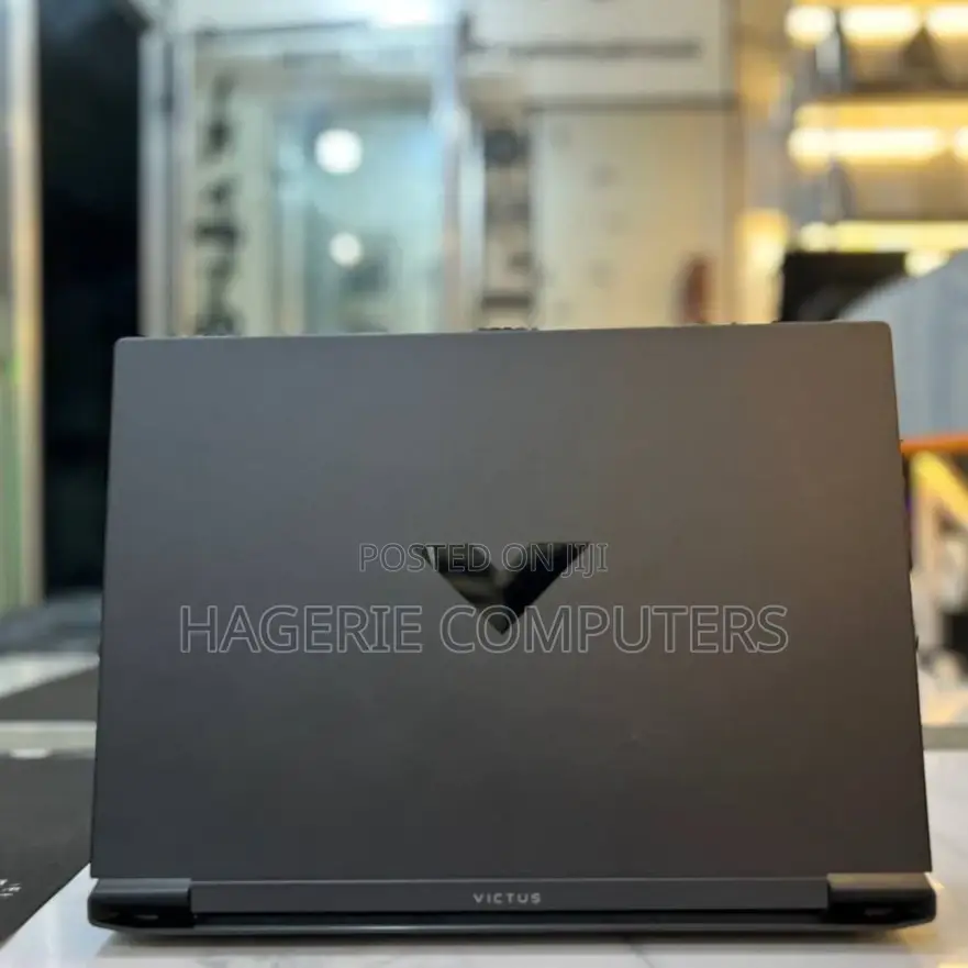 New Laptop HP Victus 15 16GB AMD Ryzen 5 SSD 1T