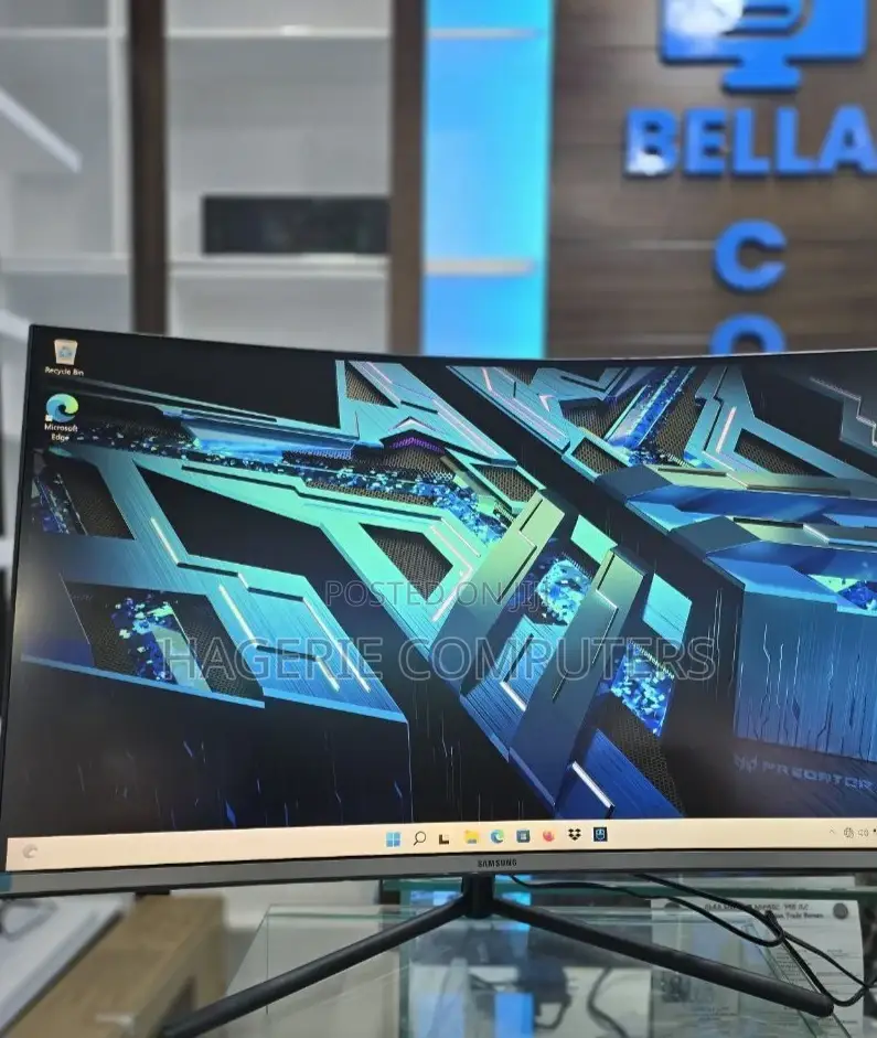 Samsung 32"Inch Gaming Curved Monitor ()