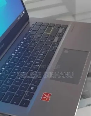 New Laptop Asus VivoBook F512DA 8GB AMD Ryzen 3 SSD 256GB
