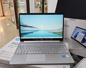 New Laptop HP Stream Notebook 8GB Intel Core I5 SSD 256GB