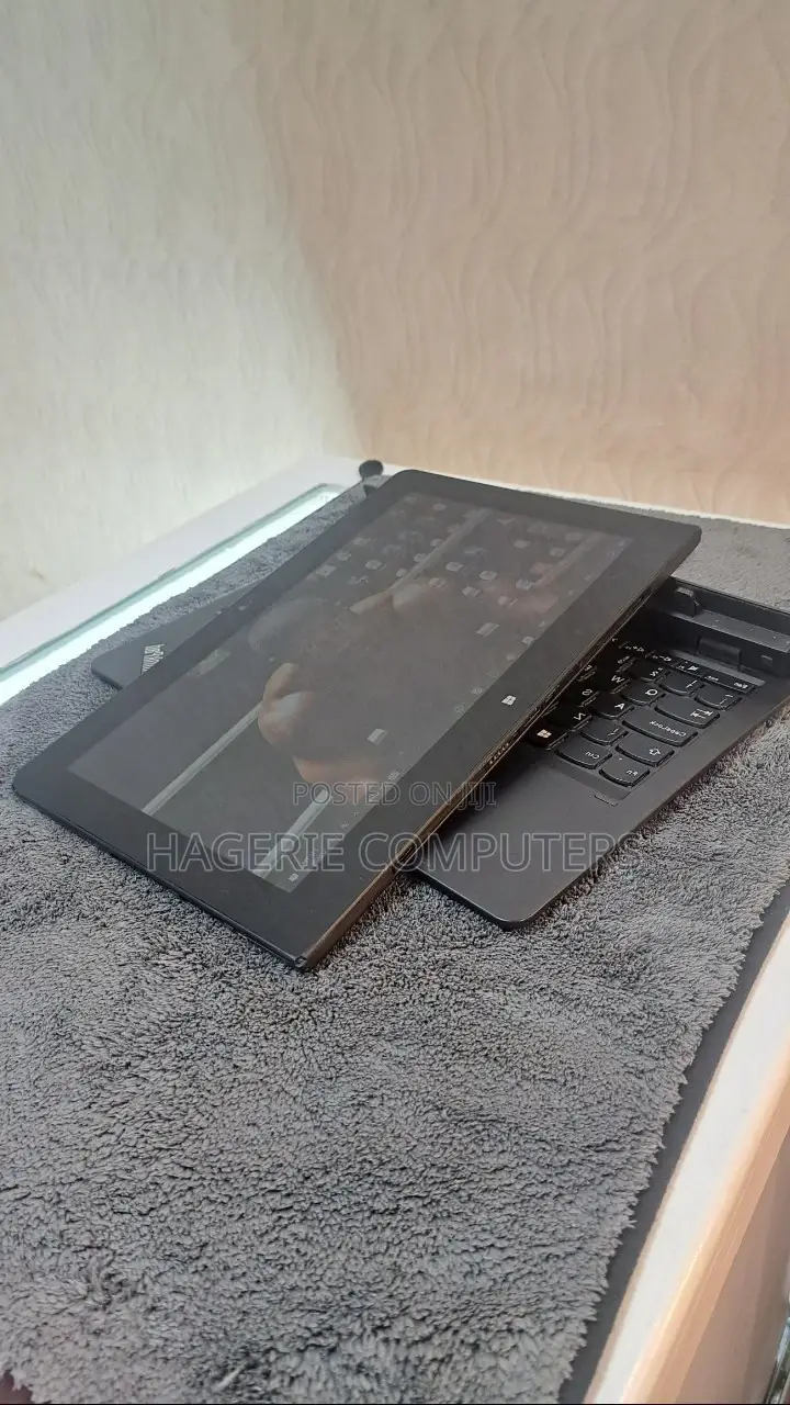 New Laptop Lenovo ThinkPad Yoga 4GB Intel Core M SSD 128GB