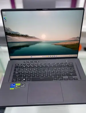 New Laptop Asus ROG Zephyrus G16 16GB Intel Core I7 SSD 512GB