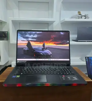 New Laptop MSI Raider GE76 12UGS 32GB Intel Core I9 SSD 2T