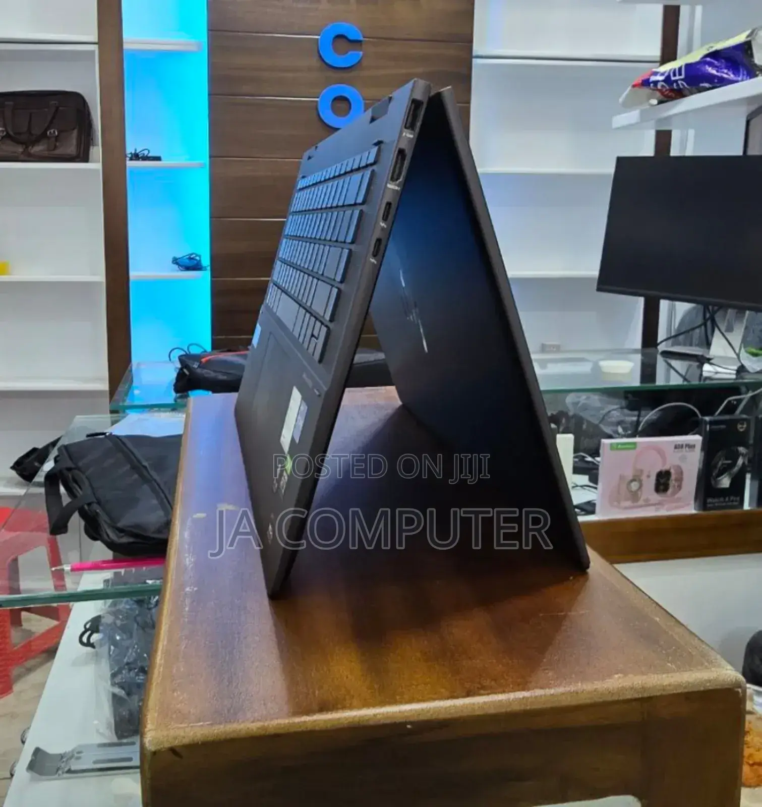 New Laptop HP Envy X360 16GB Intel Core I7 SSD 1T