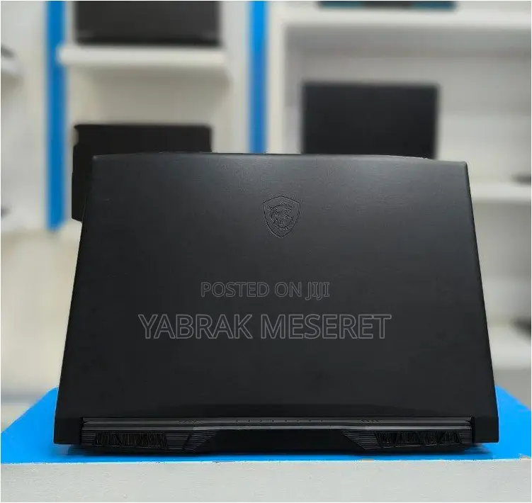 New Laptop MSI 16GB Intel Core I7 SSD 512GB