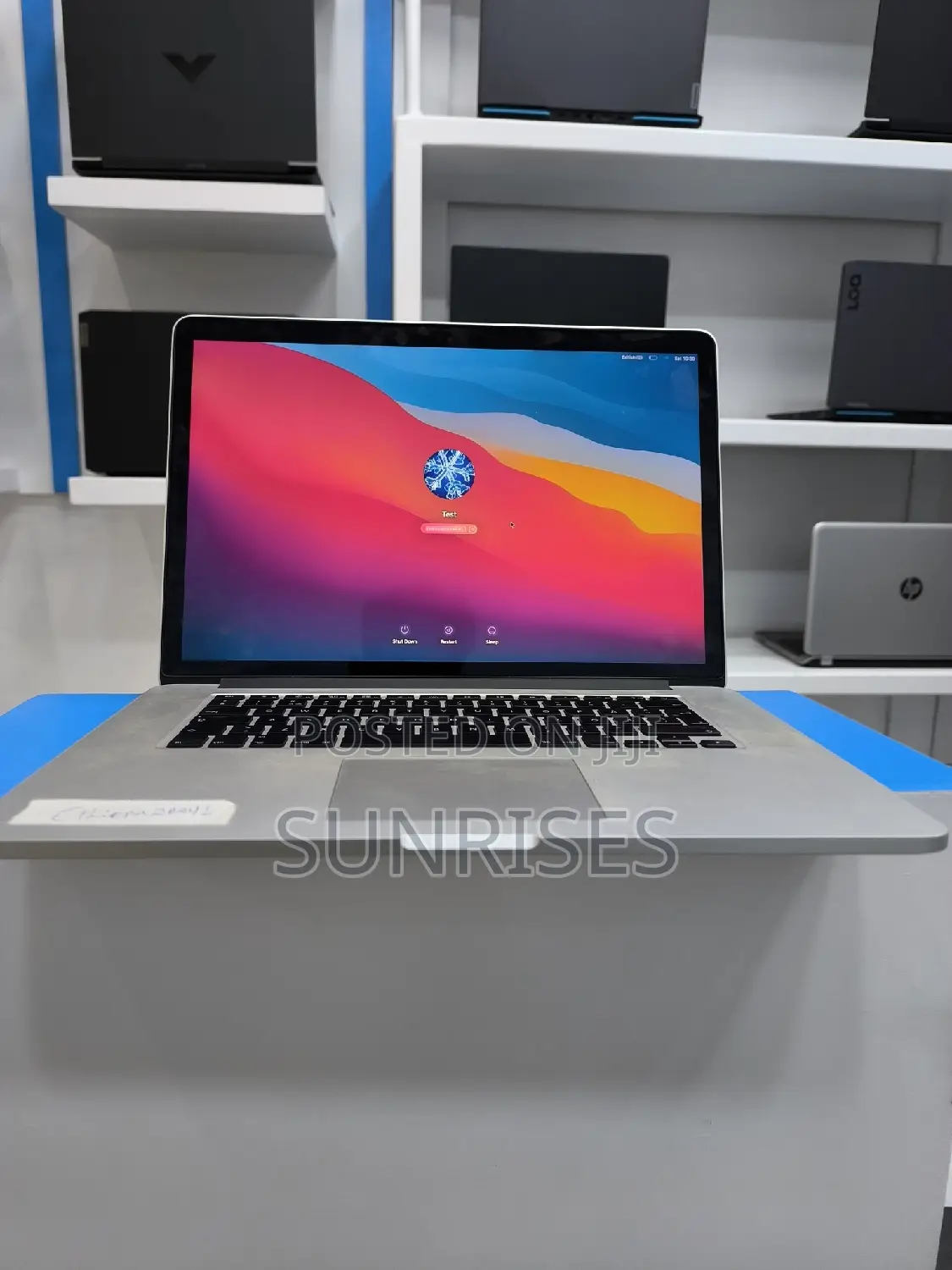 New Laptop Apple MacBook Pro 2014 16GB Intel Core I7 SSD 256GB