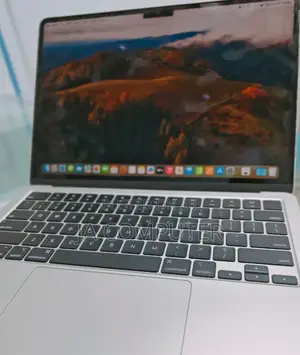 Photo - New Laptop Apple MacBook Air 2024 M3 13-Inch 8GB Apple M3 SSD 256GB
