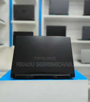 New Laptop MSI 16GB Intel Core I7 SSD 512GB