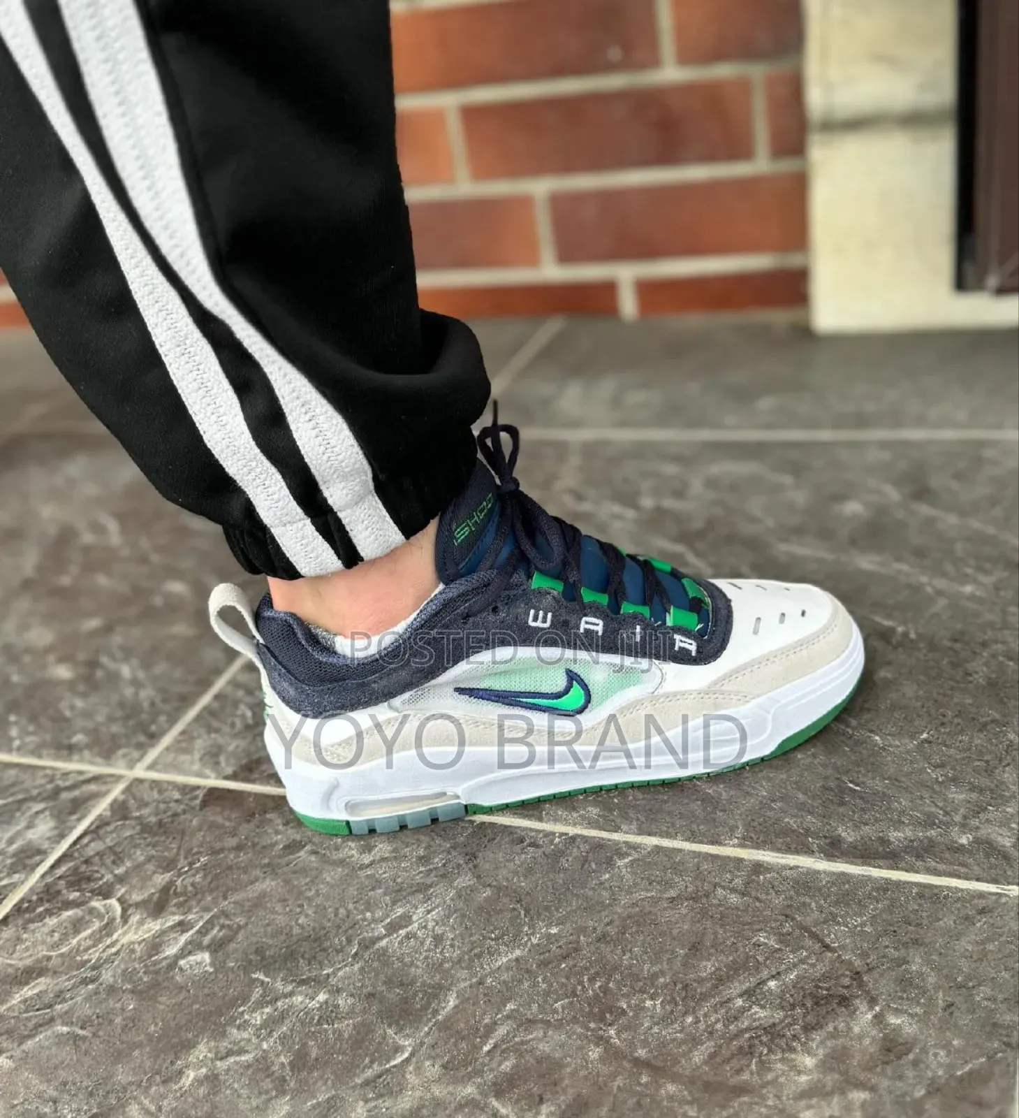 Nike Air Max Ishod Shoes