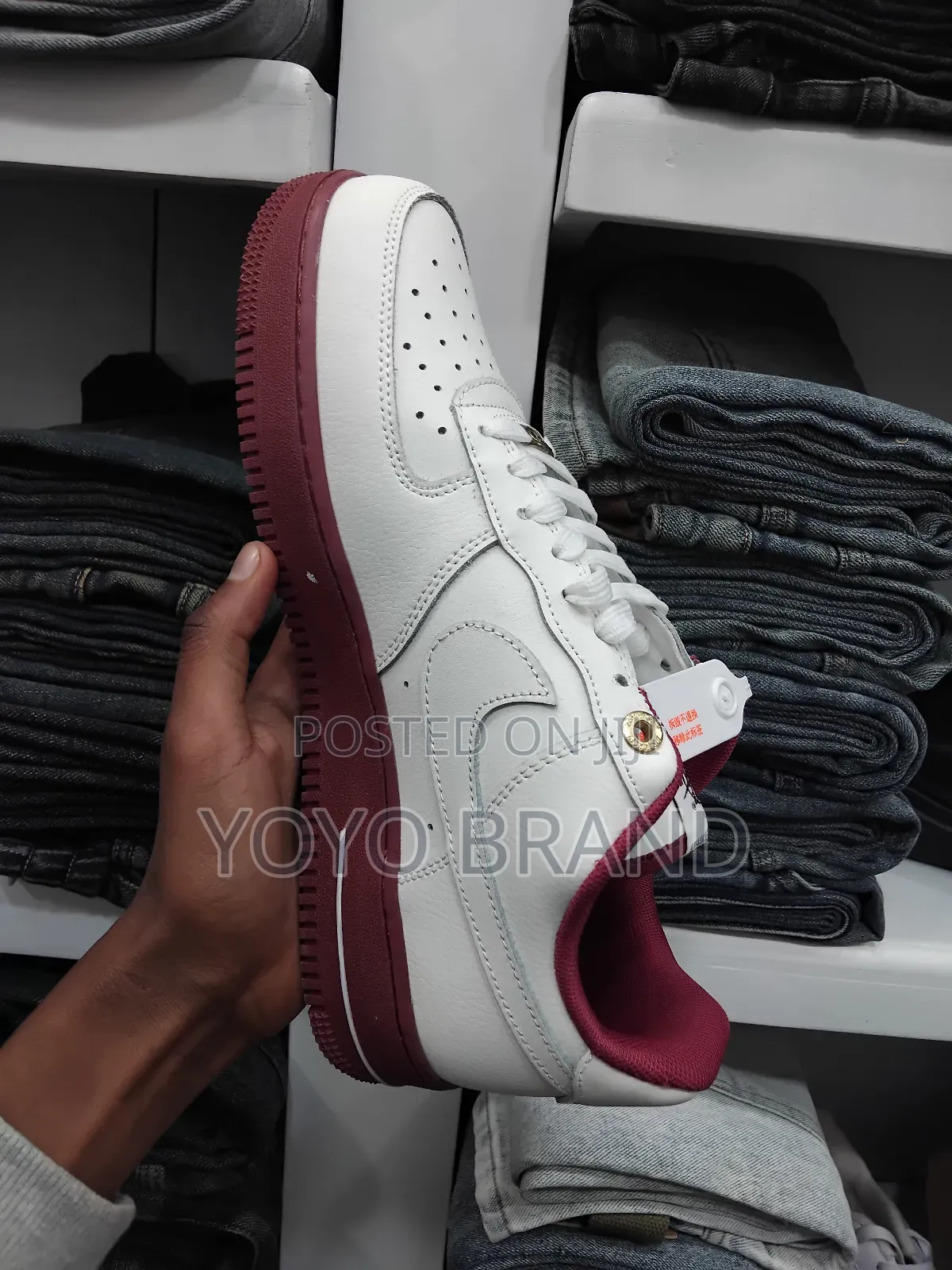 Nike Air Force 1