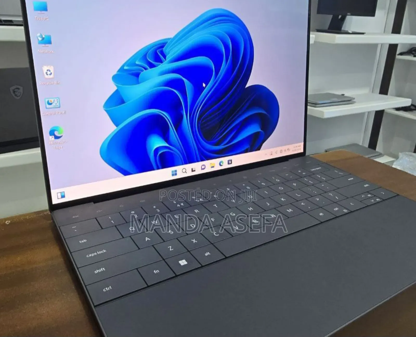 New Laptop Dell XPS 13 32GB Intel Core I7 SSD 1T