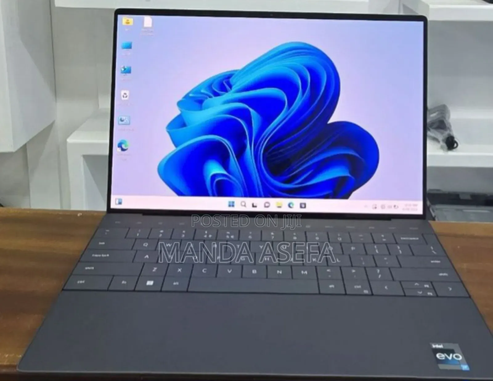 New Laptop Dell XPS 13 32GB Intel Core I7 SSD 1T