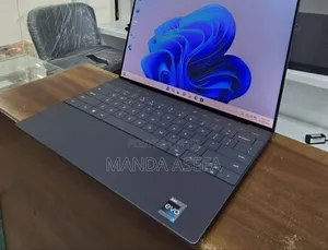 New Laptop Dell XPS 13 32GB Intel Core I7 SSD 1T