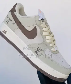 Original Nike Air Force 1 ‘07 LV Shoes