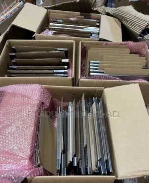 New Laptop Dell XPS 15 32GB Intel Core I7 SSD 512GB