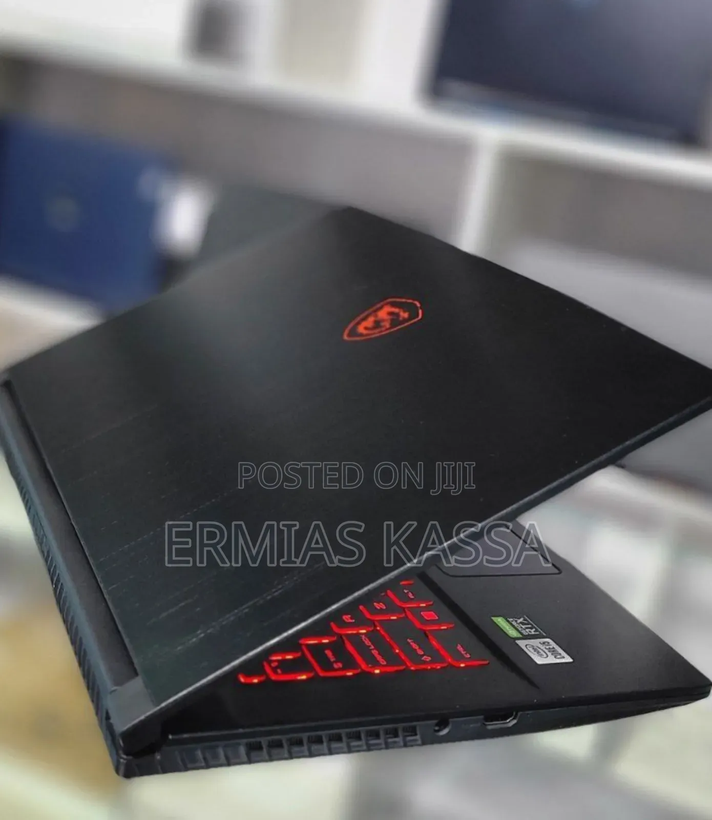 New Laptop MSI GF65 Thin 10UE 16GB Intel Core I5 SSD 512GB