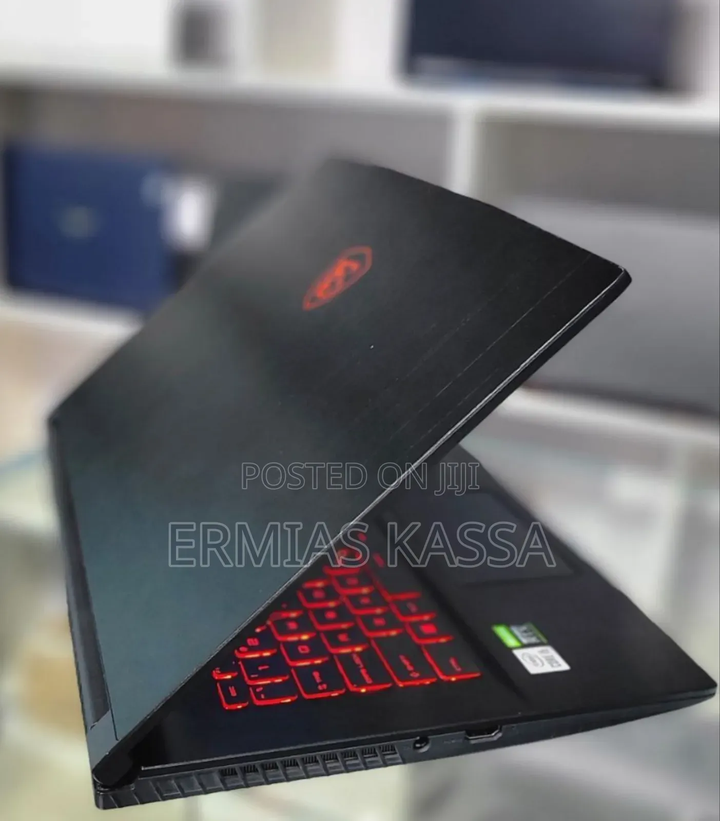 New Laptop MSI GF65 Thin 10UE 16GB Intel Core I5 SSD 512GB